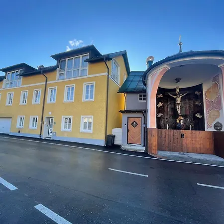 Traunkai Zauner Blick Apartman *