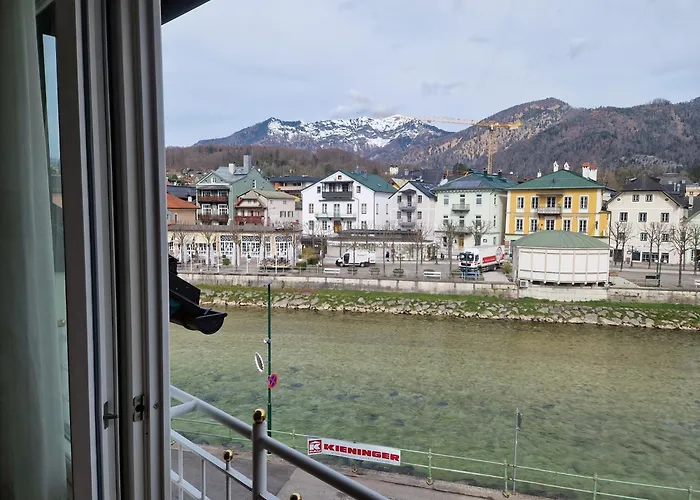 Traunkai Zauner Blick * Bad Ischl