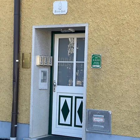 Traunkai Zauner Blick Appartamento *